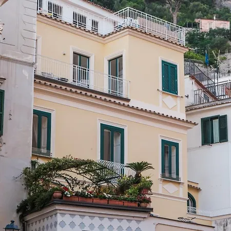 Casa Marina Riviera Гостевой дом Амальфи